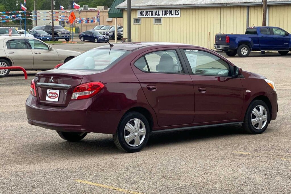 2020 Mitsubishi MIRAGE G4 ES