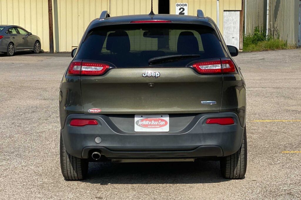 2015 Jeep CHEROKEE LATITUDE