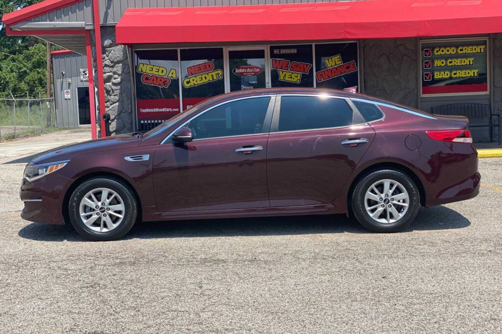 2017 Kia OPTIMA LX