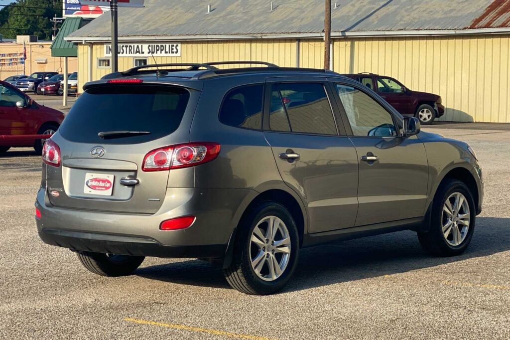 2017 Hyundai SANTA FE SPORT BASE