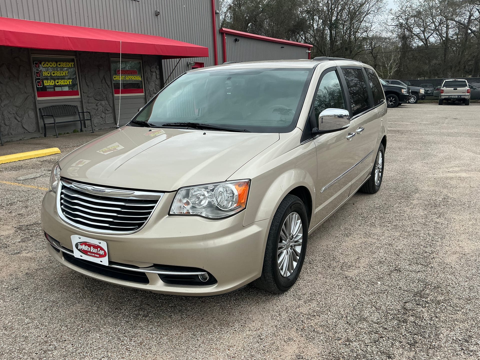 2015 Chrysler Town & Country Touring-L
