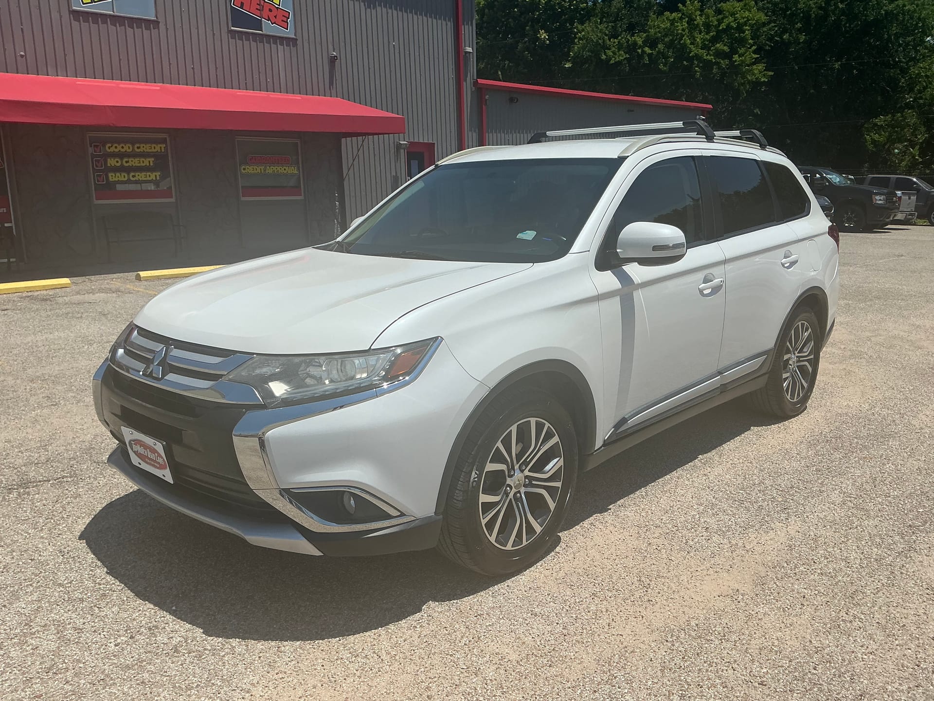 2016 Mitsubishi Outlander SE FWD's photo