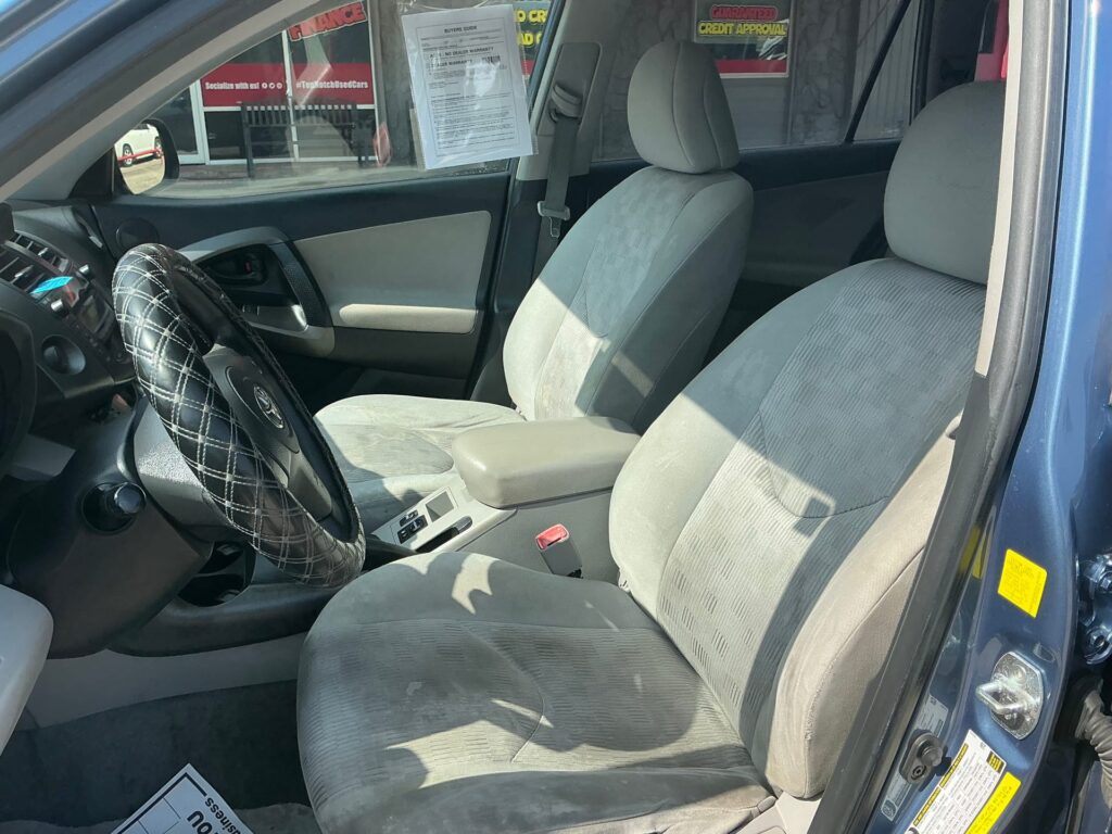 2011 TOYOTA RAV4