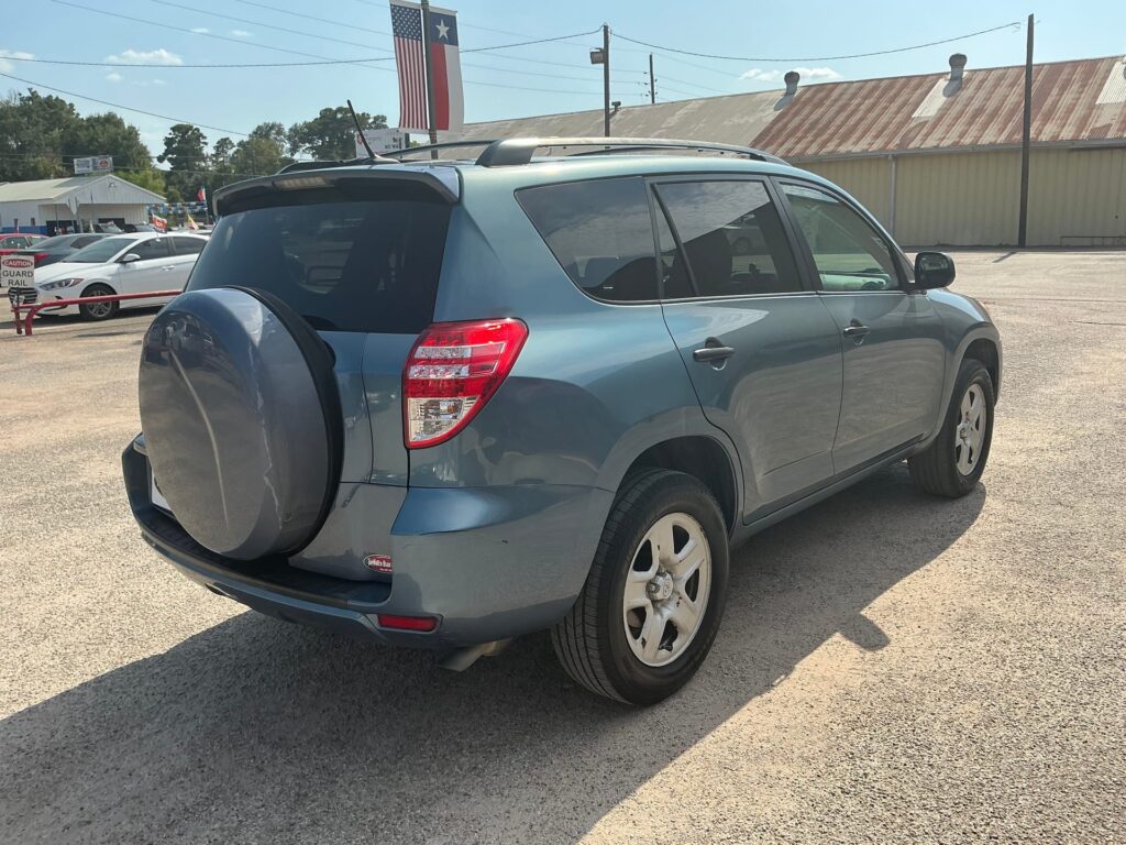 2011 TOYOTA RAV4