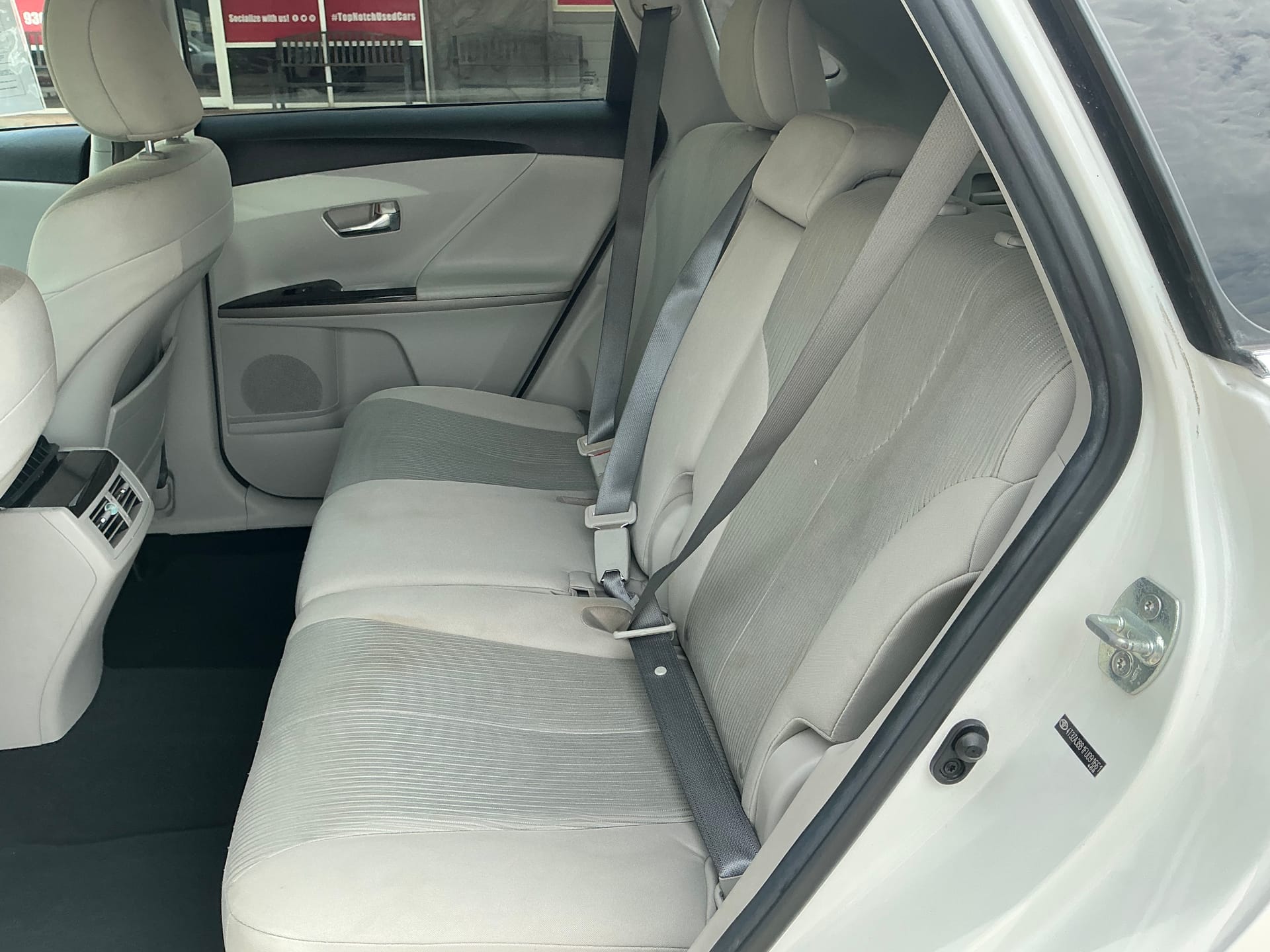 2015 Toyota Venza LE - Photo 13