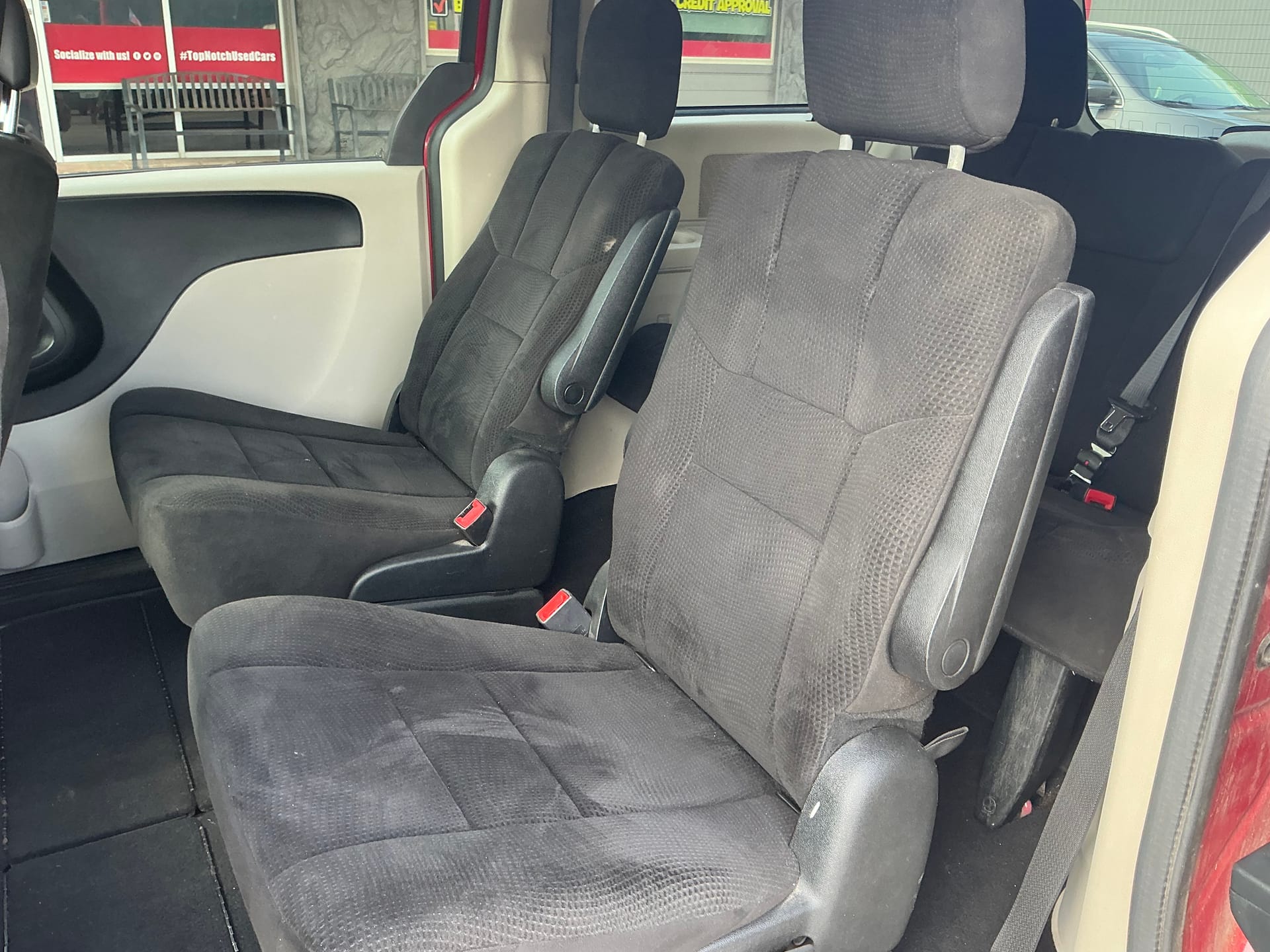 2013 Dodge Grand Caravan SXT - Photo 13