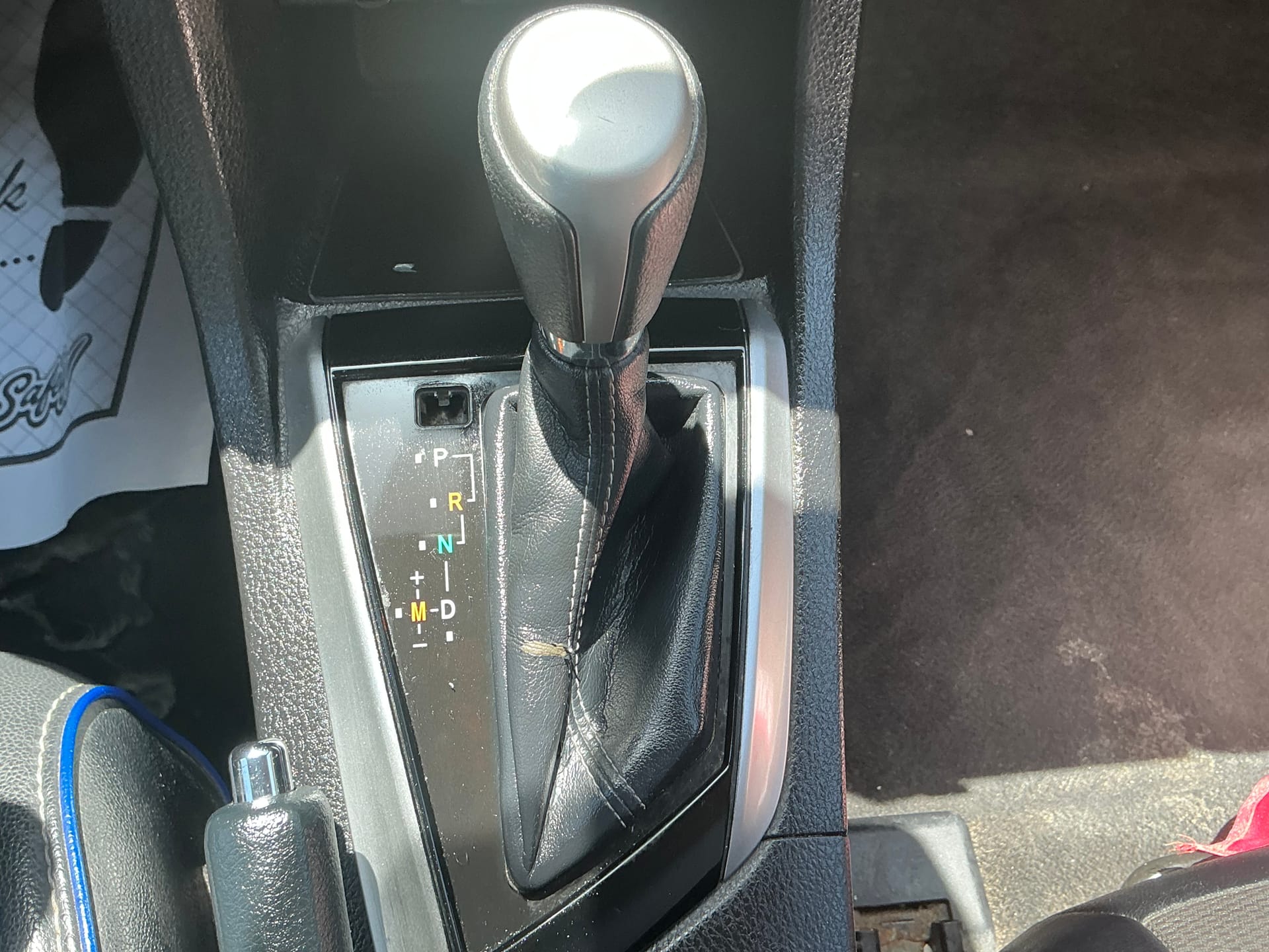 2017 Toyota Corolla SE - Photo 18