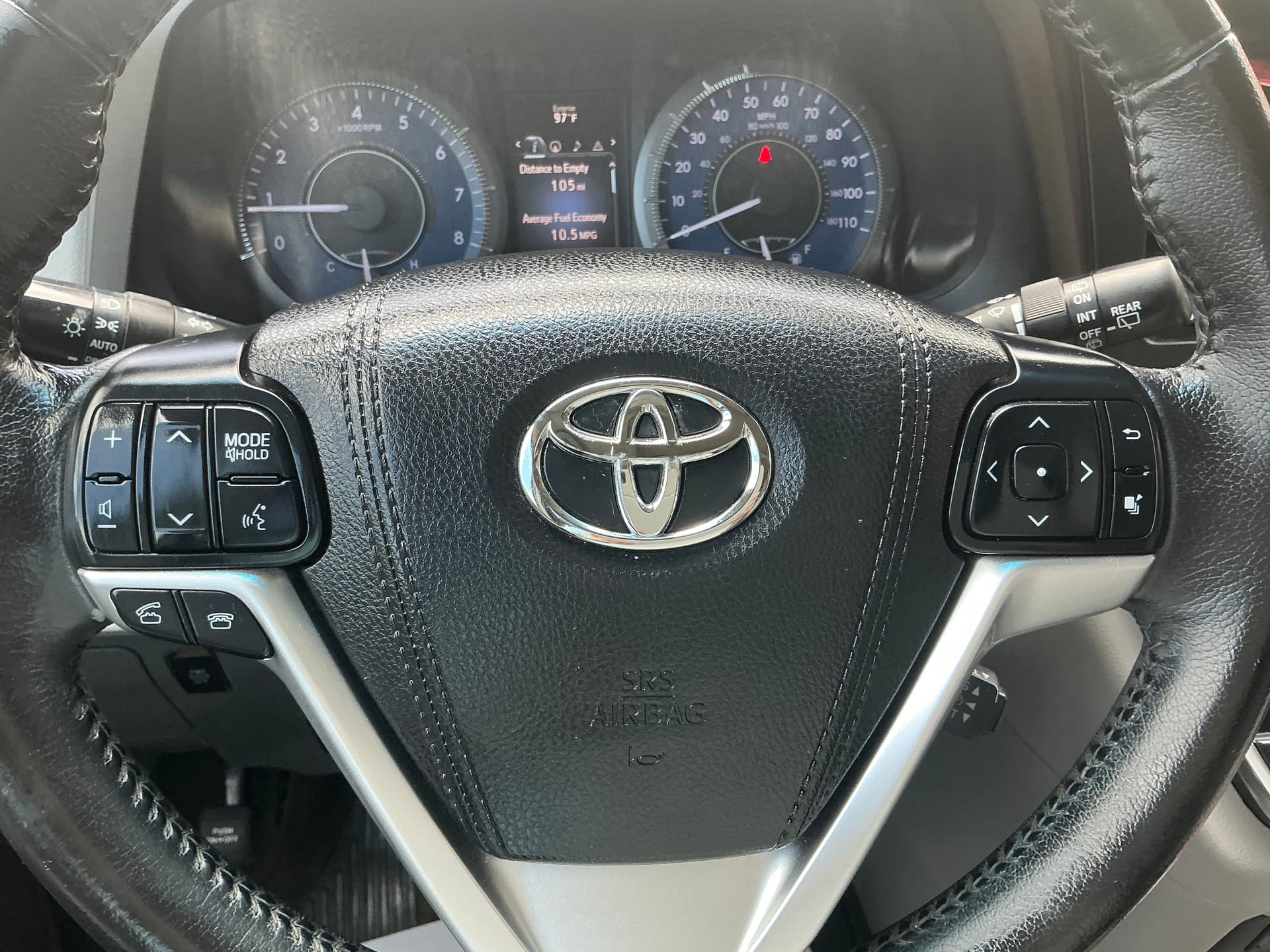 2016 Toyota Sienna XLE - Photo 22