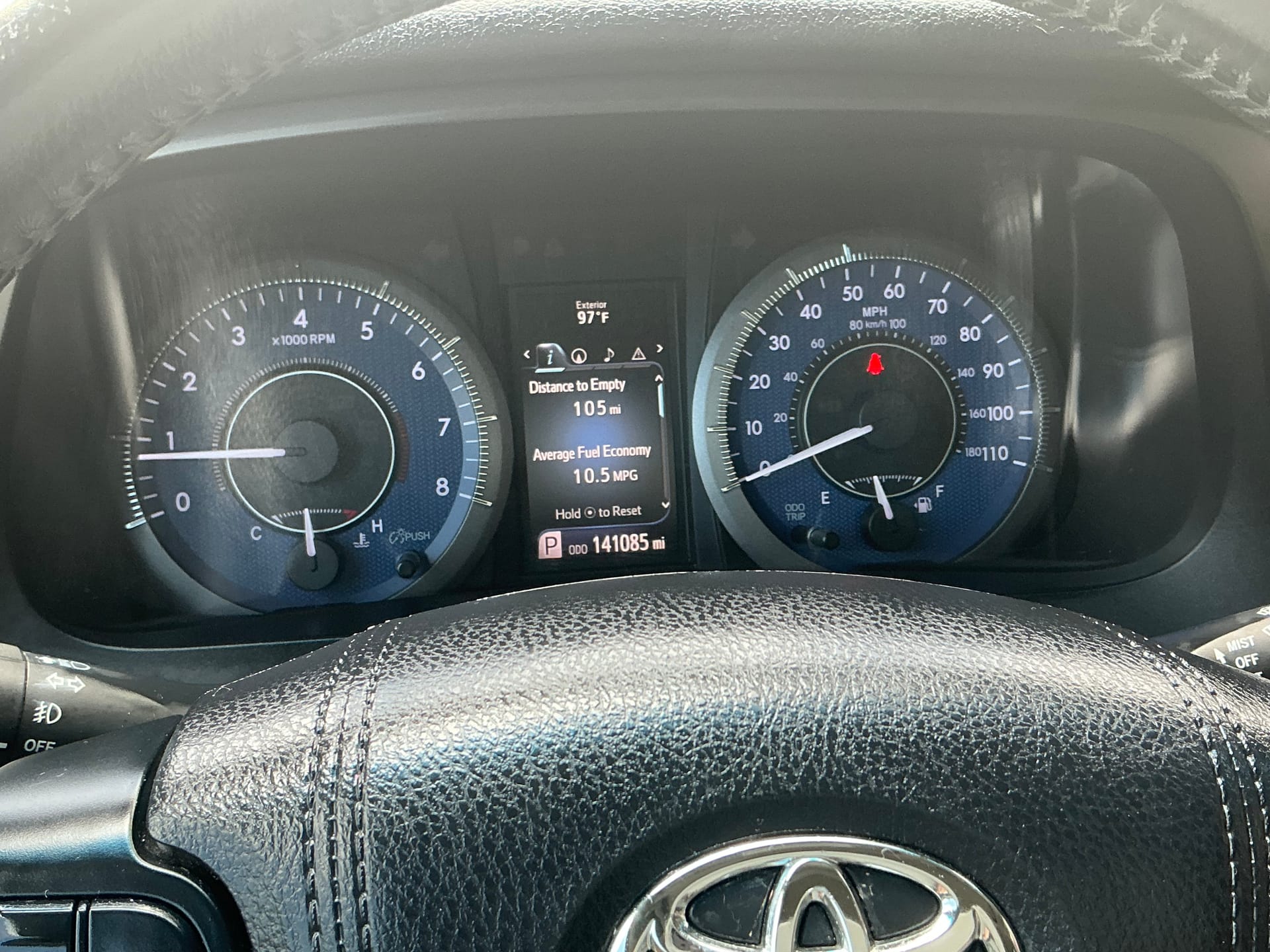 2016 Toyota Sienna XLE - Photo 24