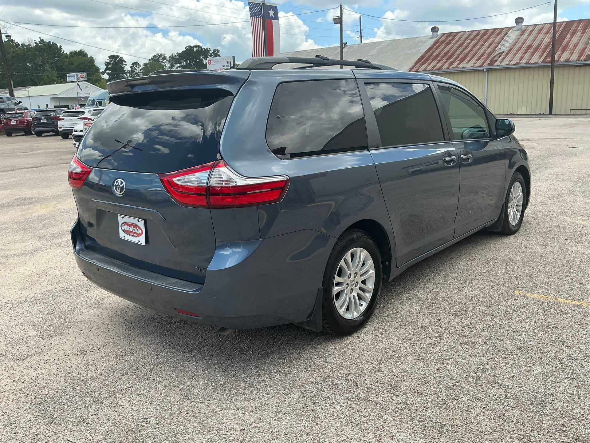 2016 Toyota Sienna XLE - Photo 6