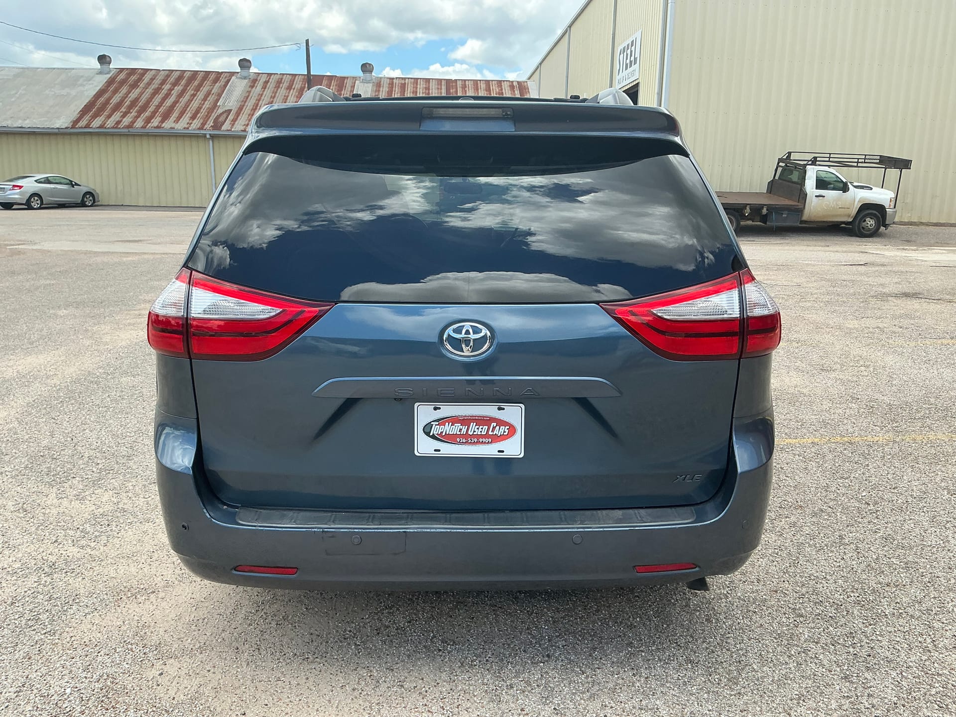 2016 Toyota Sienna XLE - Photo 7