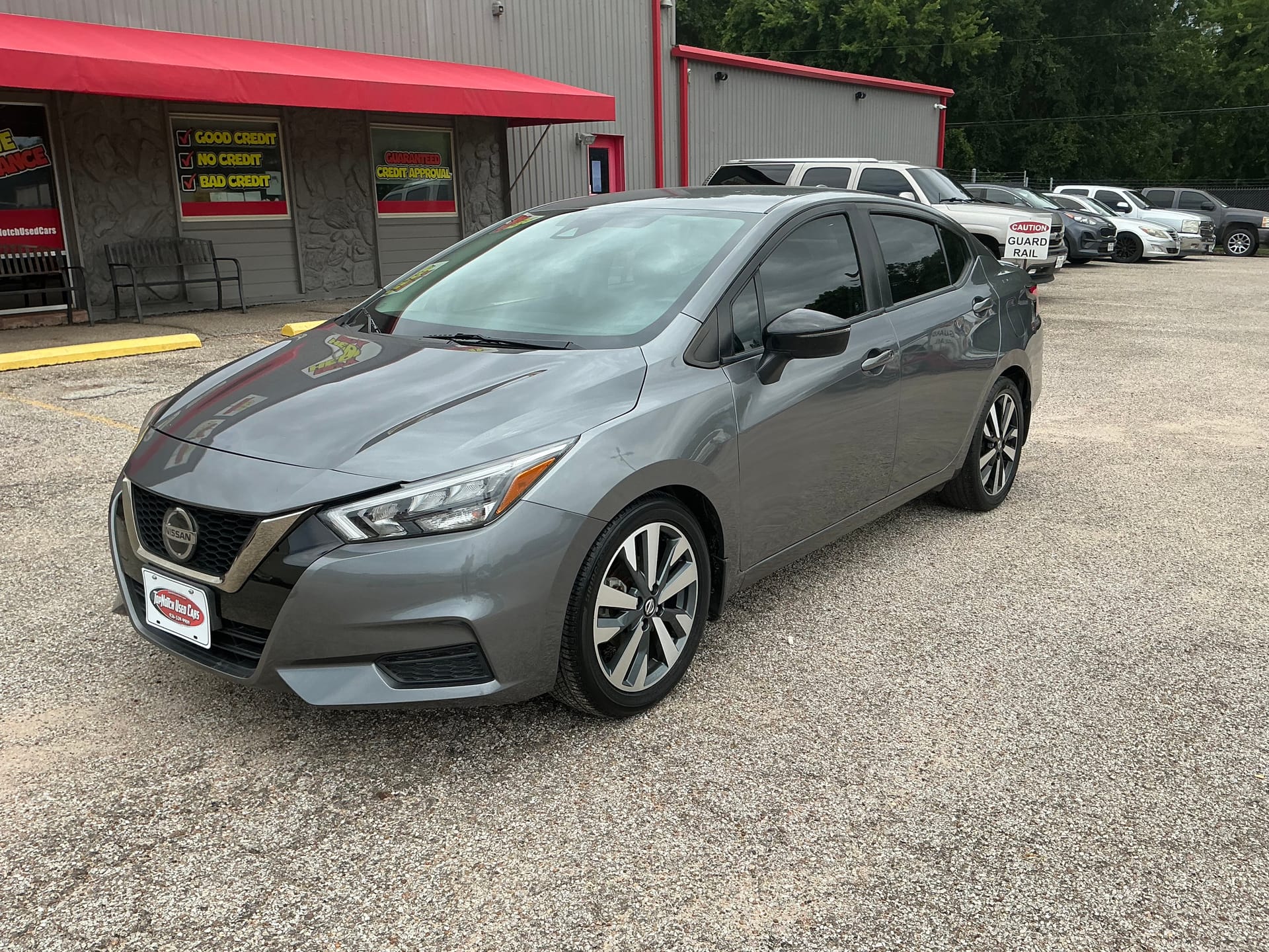 2022 Nissan Versa Sedan SR